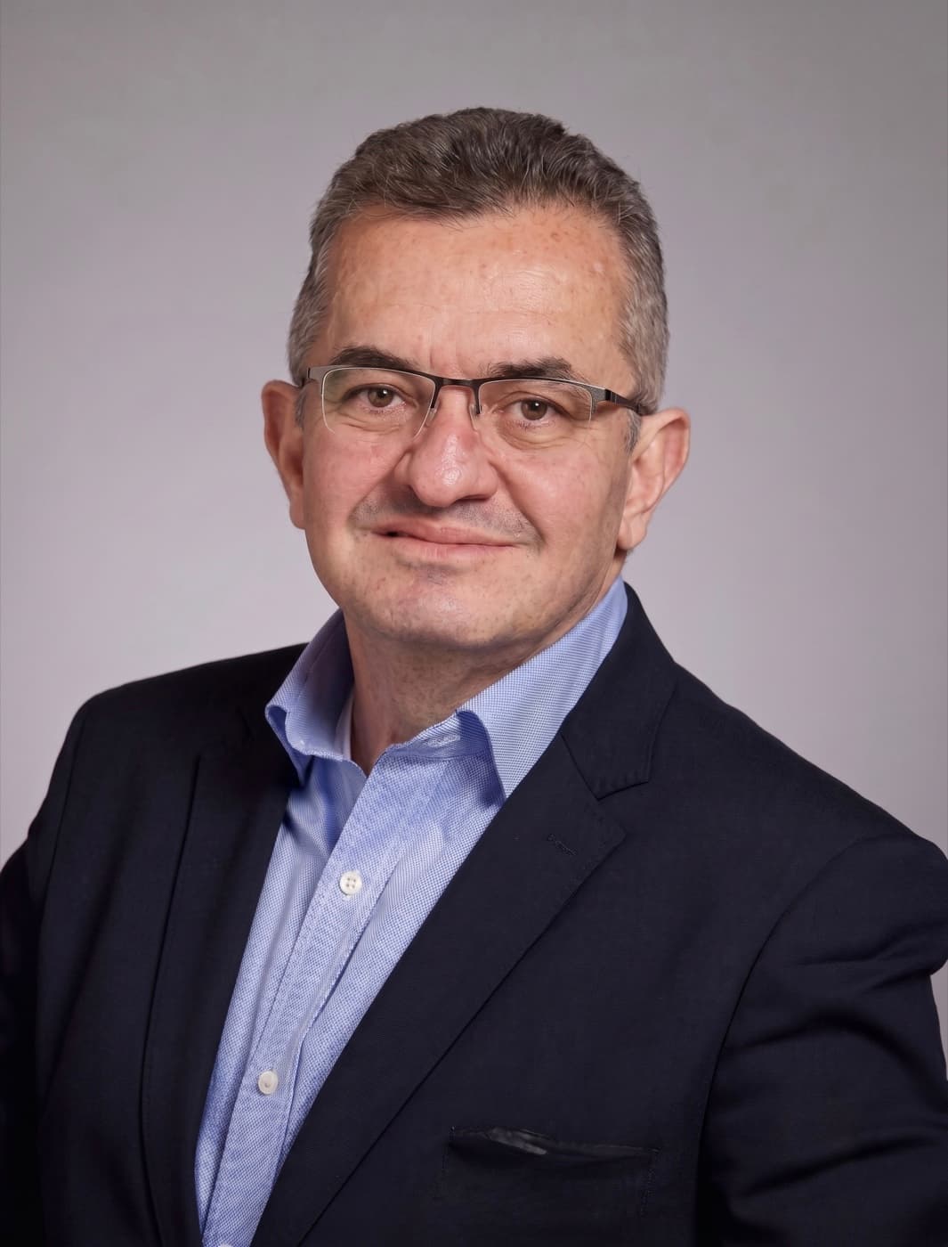 Dr. Ricardo Affonso Bernardes